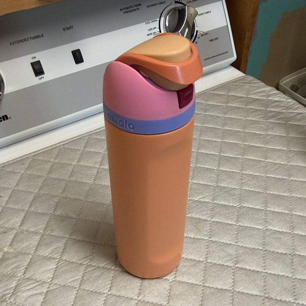 Owala Peach and Pink Water Bottle